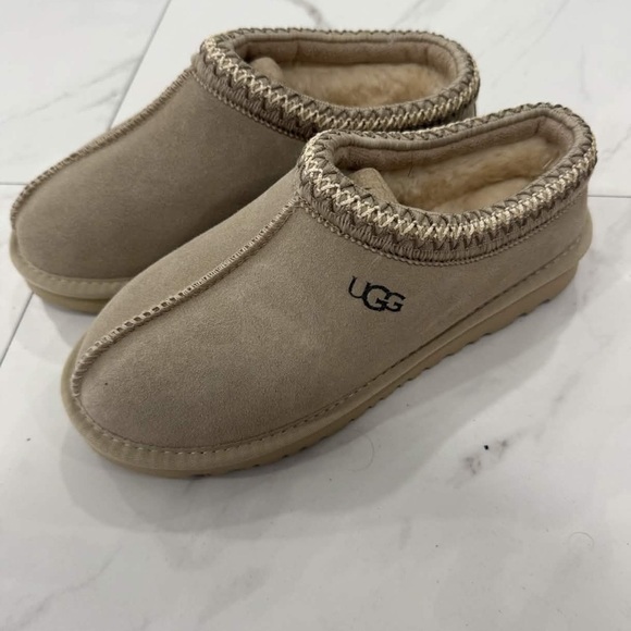 UGG Tasman Women’s Size 6, 7, 8 - Picture 5 of 5